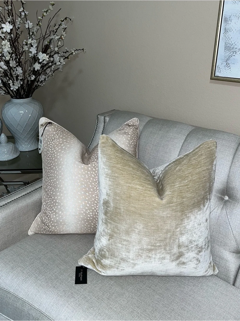 1-NWT P/Kaufmann luxe Champagne velvet luxury decorative pillow